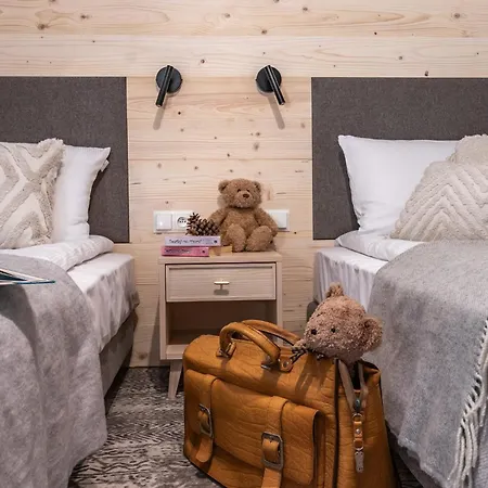 Tylickie Wzgorze & Wellness - Basen, Sauna, Silownia, Atrakcje Dla Dzieci Vendégház