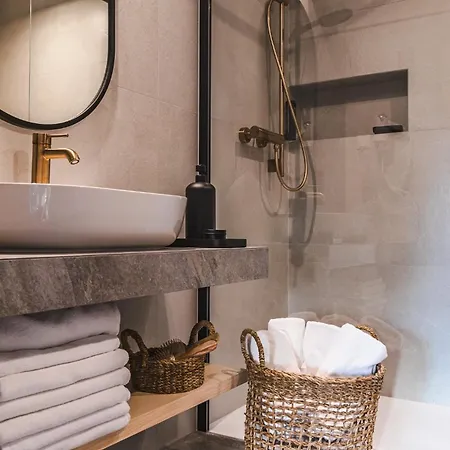 Tylickie Wzgorze & Wellness - Basen, Sauna, Silownia, Atrakcje Dla Dzieci Vendégház 3*